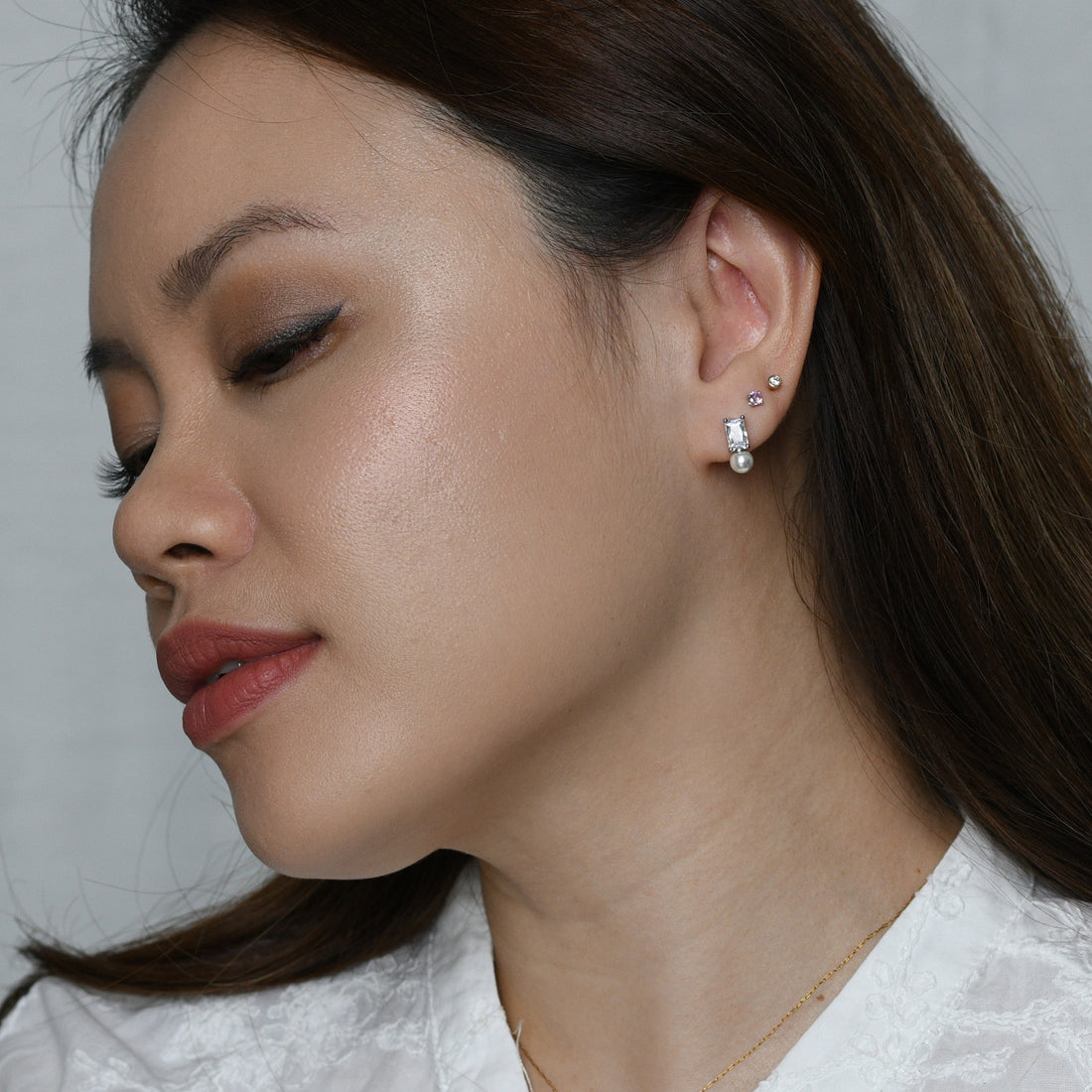 Calla Swarovski Pearl Studs | Silver