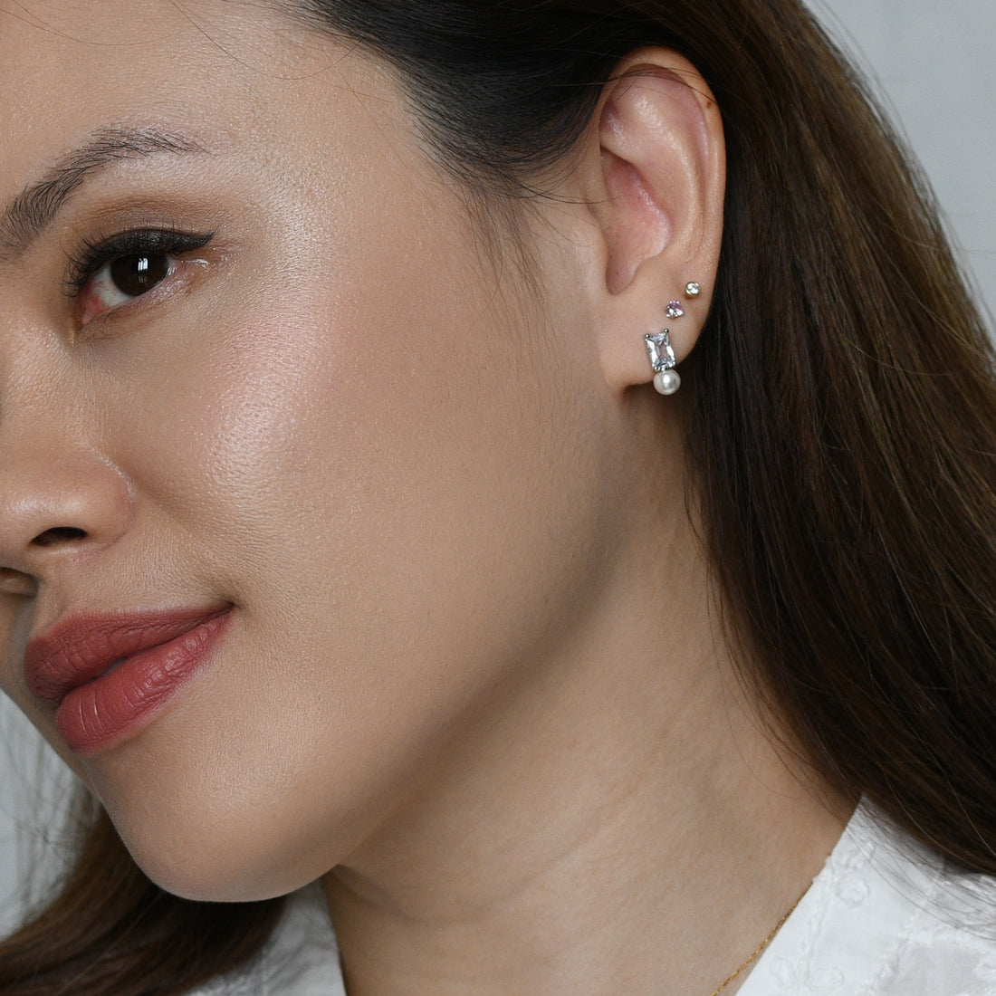 Calla Swarovski Pearl Studs | Silver