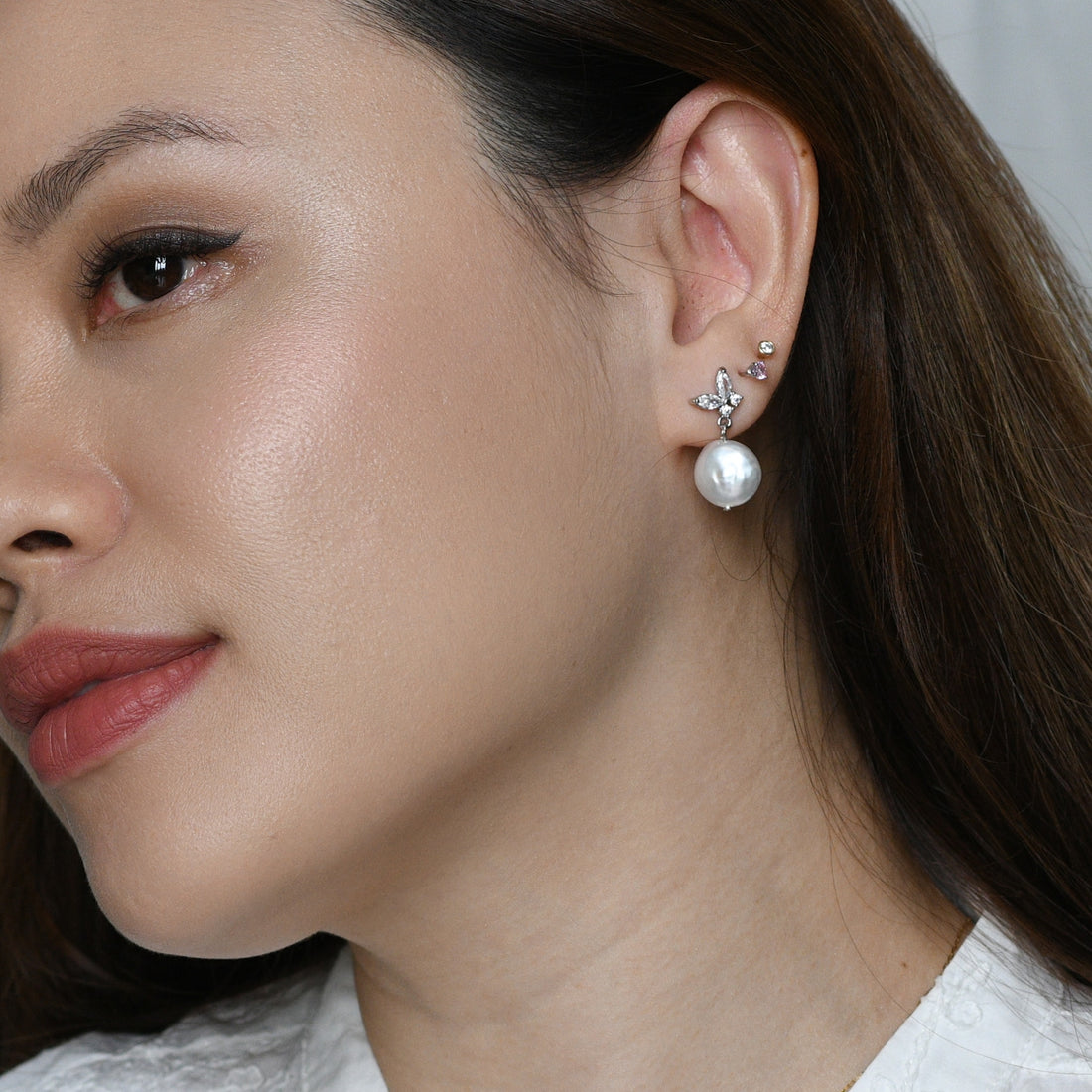 Florence Pearl Dangles | Silver