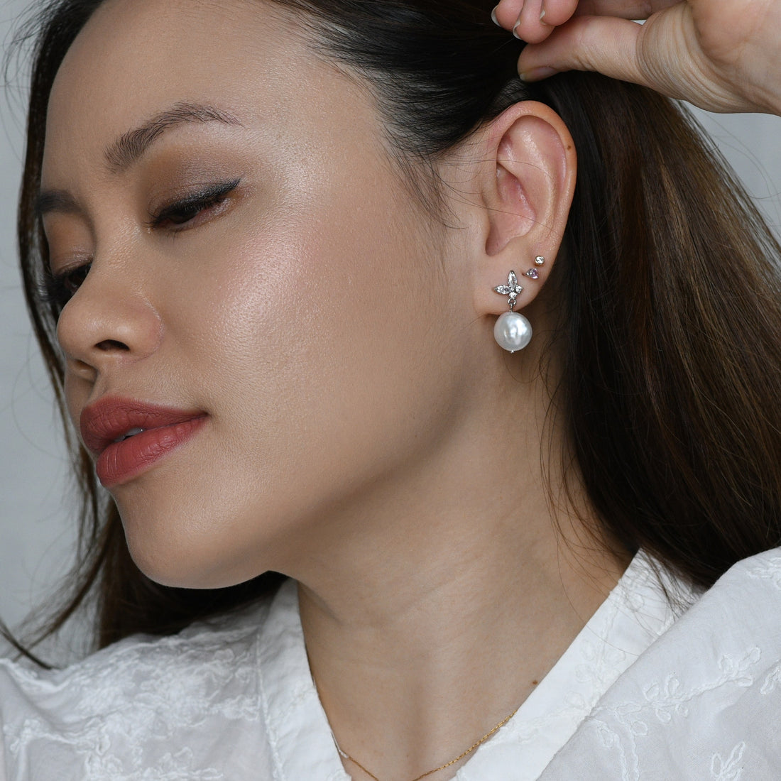 Florence Pearl Dangles | Silver