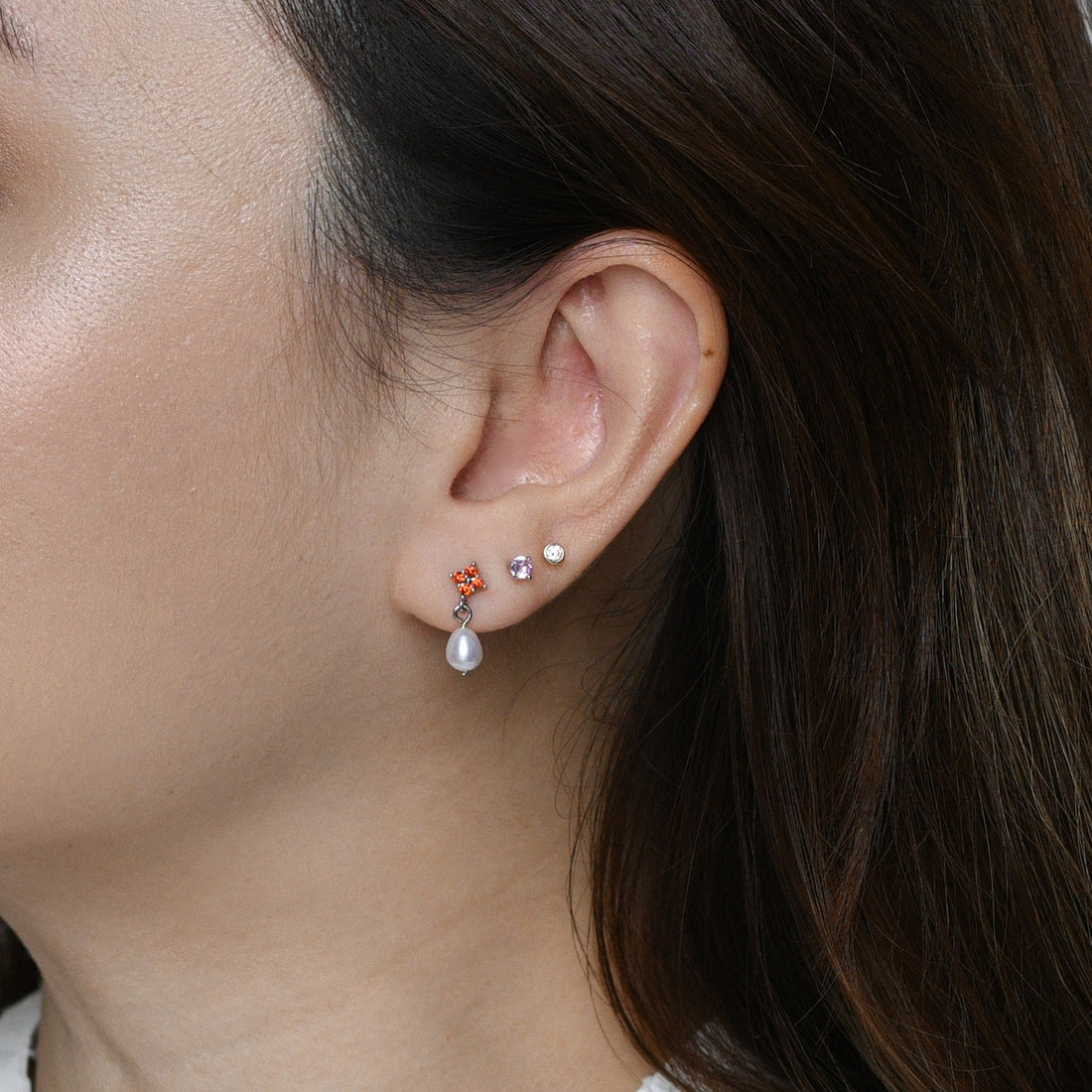 Mini Noemi Pearl Dangles | Silver