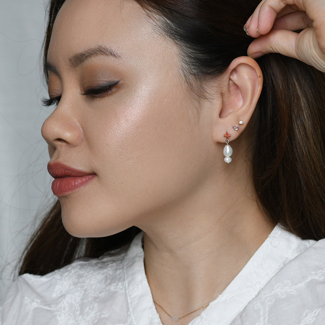 Cheryl Pearl Dangles | Silver