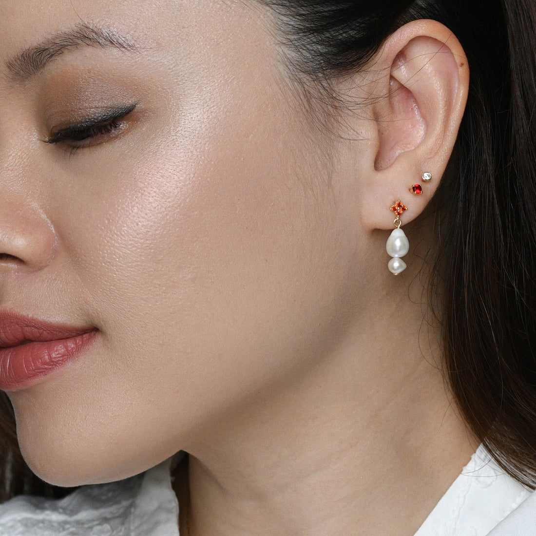 Cheryl Pearl Dangles | Gold