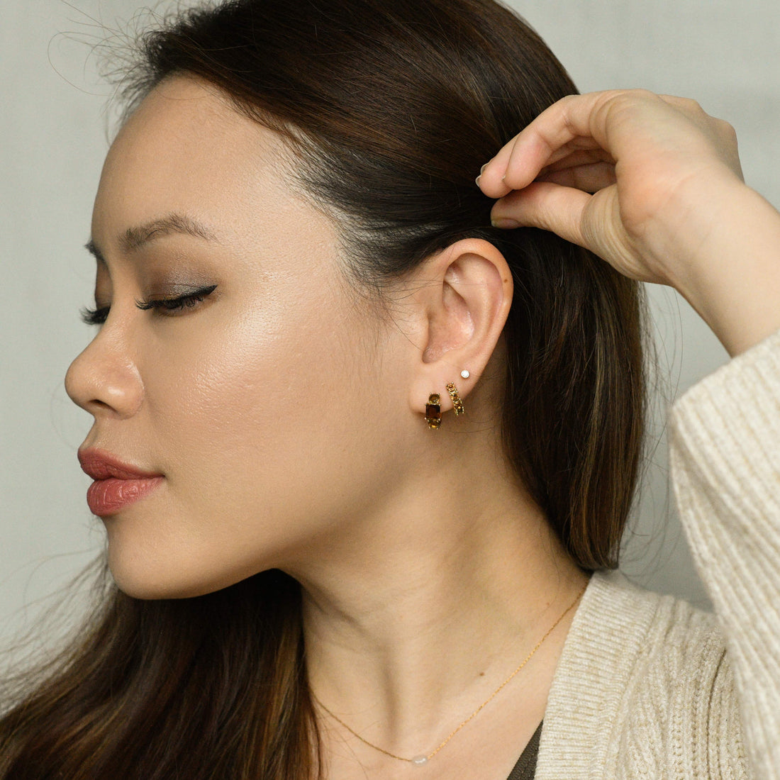 Madison Hoops | Manhattan Brown