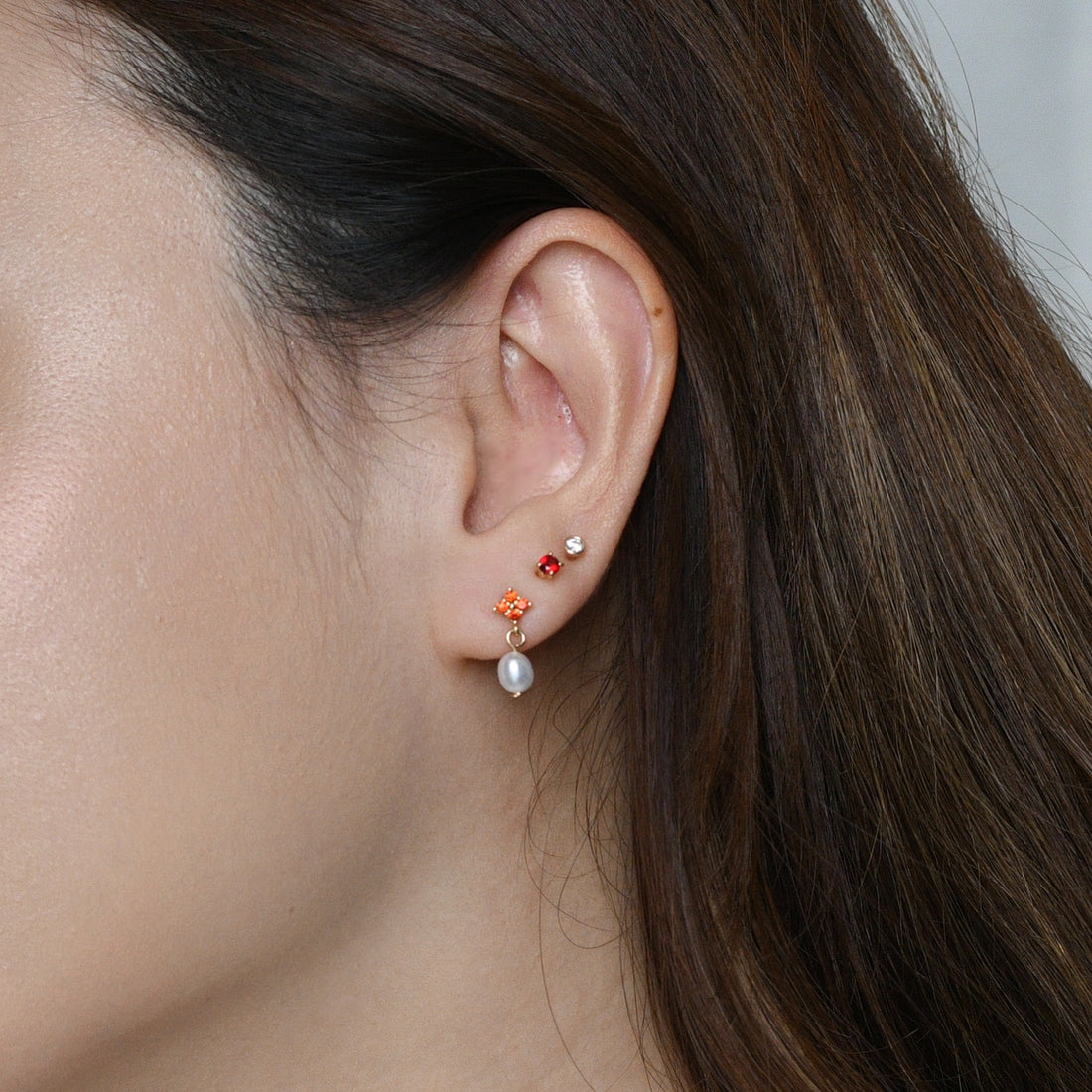 Mini Noemi Pearl Dangles | Gold