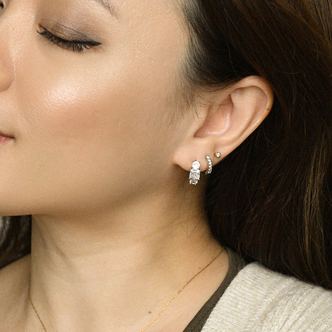 Madison Hoops | Clear Platinum