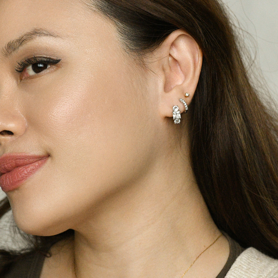 Madison Hoops | Clear Platinum