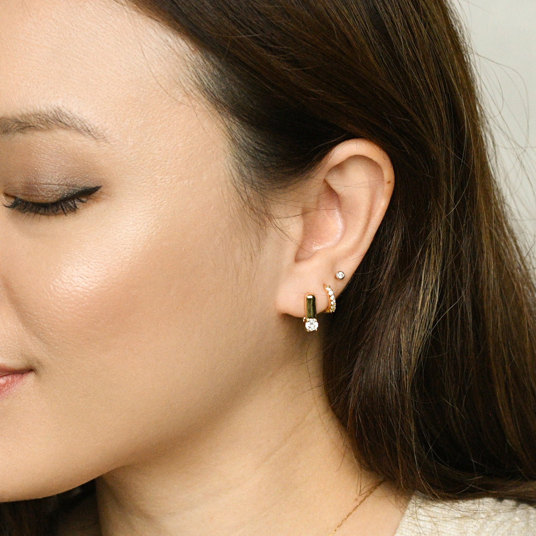 Sienna Minimalist Huggies | Clear Gold