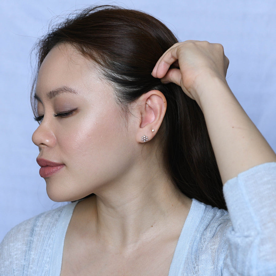 Lumi Snowflake Studs | Silver