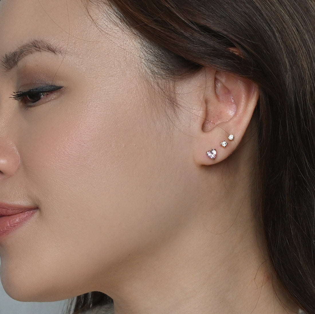 Evie Heart Studs | Gold Taffy