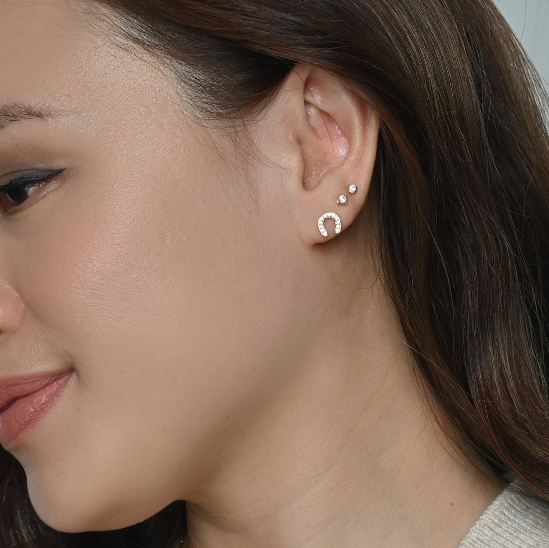Jeannie Horseshoe Studs | Gold