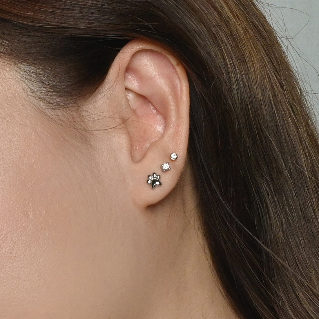 Mia Paw Studs | Silver