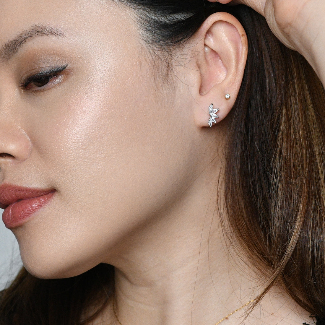 Inda Studs | Silver Clear