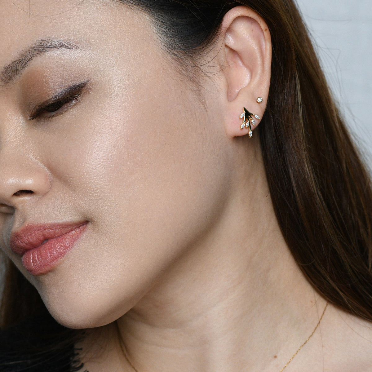 Azalea Studs | White Gold