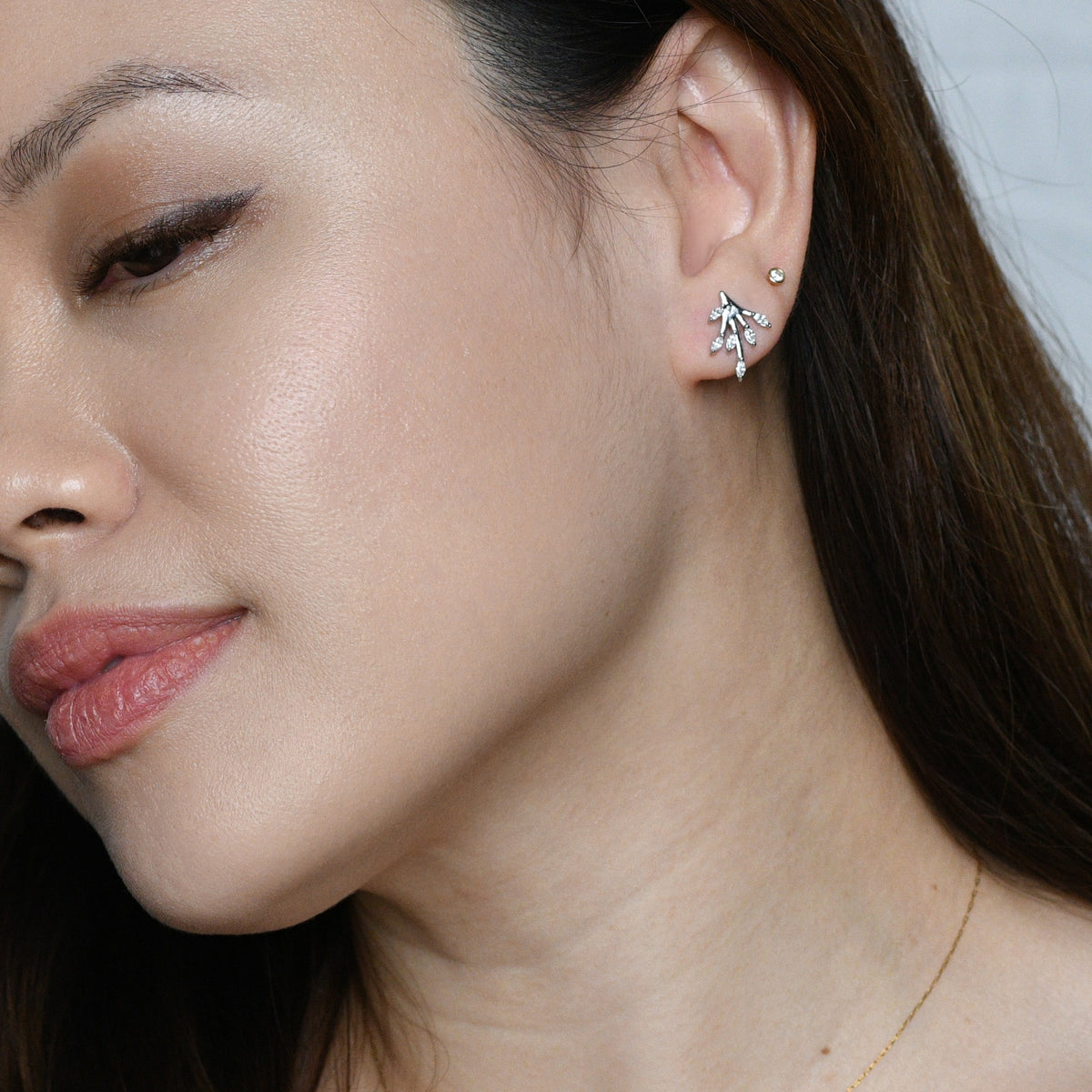 Azalea Studs | White Silver