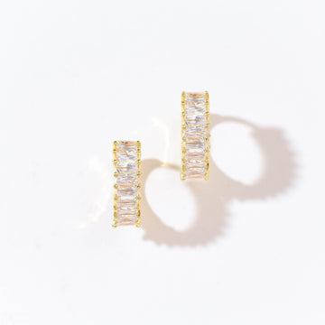 Alicia Hoops | Gold