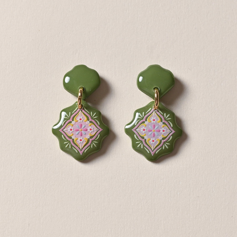 Nyonya Pandan Soraya Dangle 2