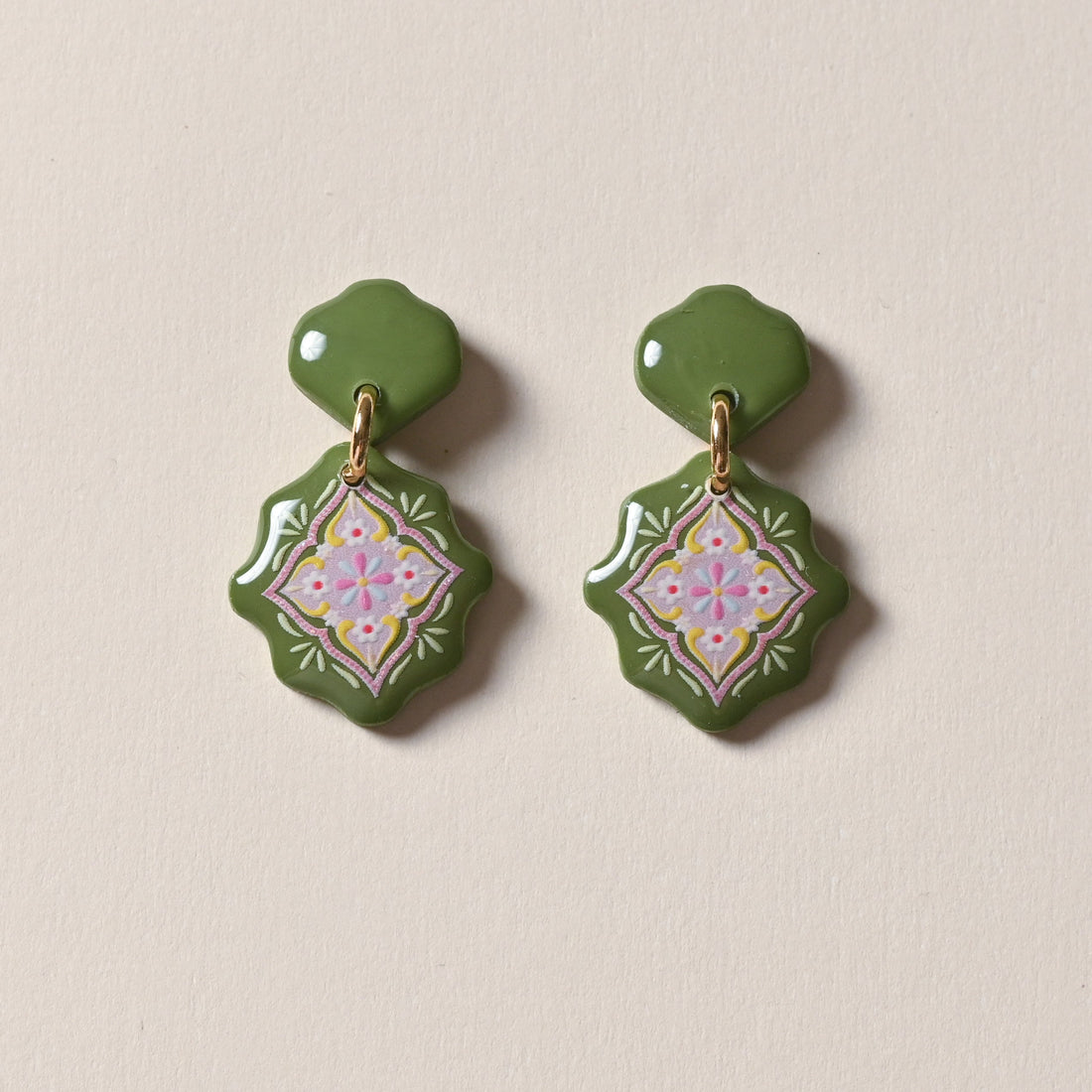 Nyonya Pandan Soraya Dangle 3