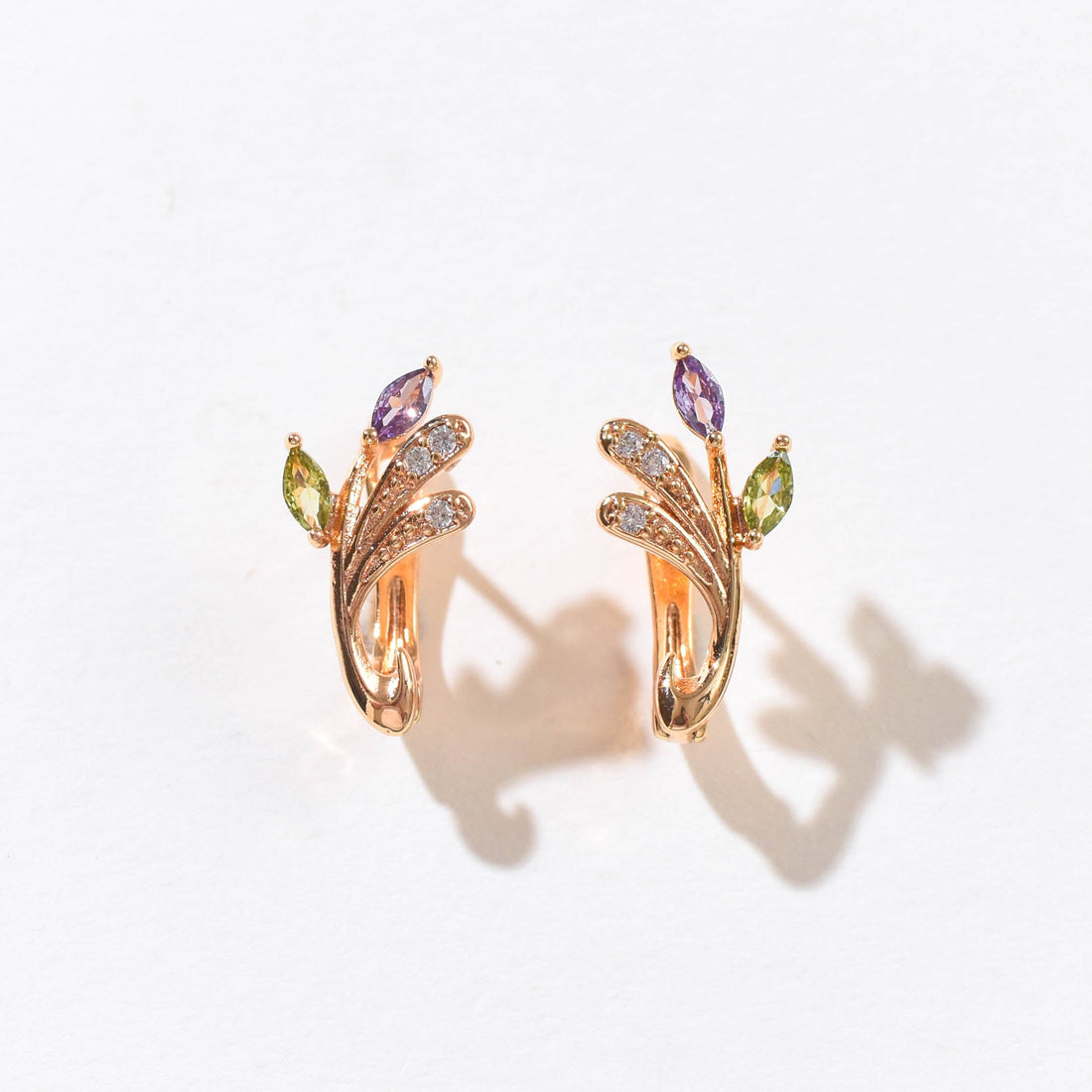 Yasmine Hoops