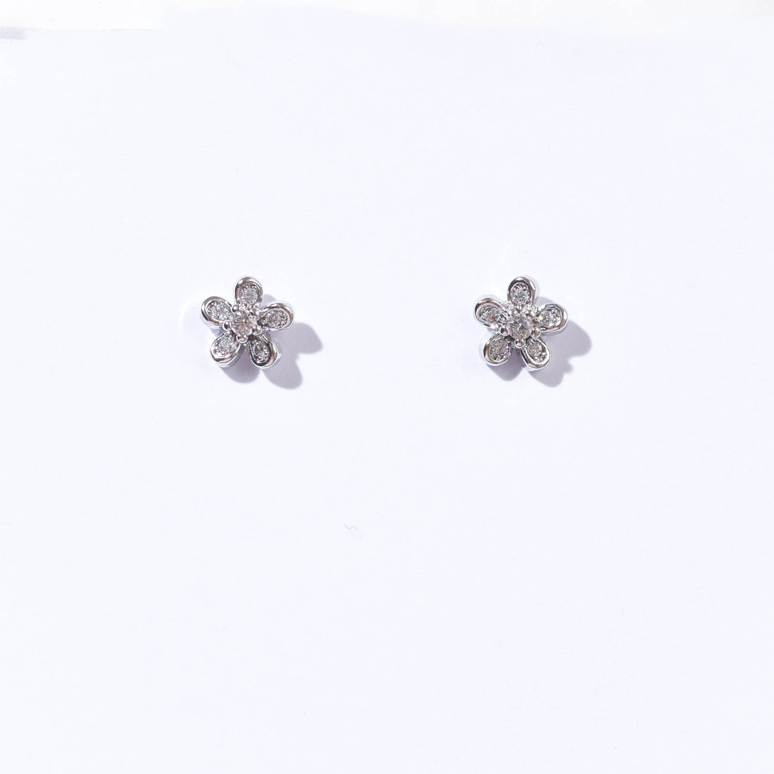 Berbunga Studs | Silver