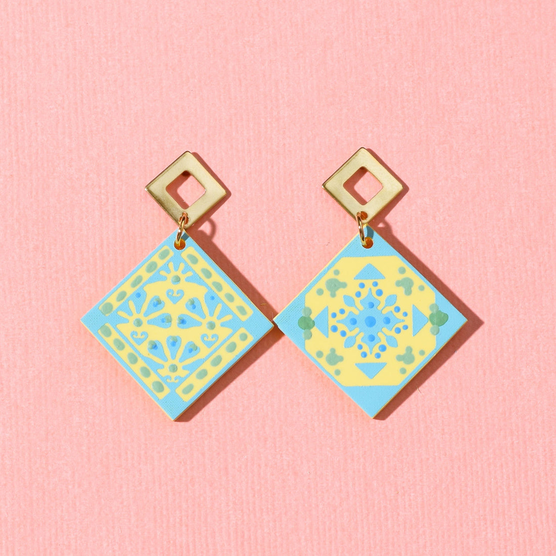 Cha Cha Tiles 12