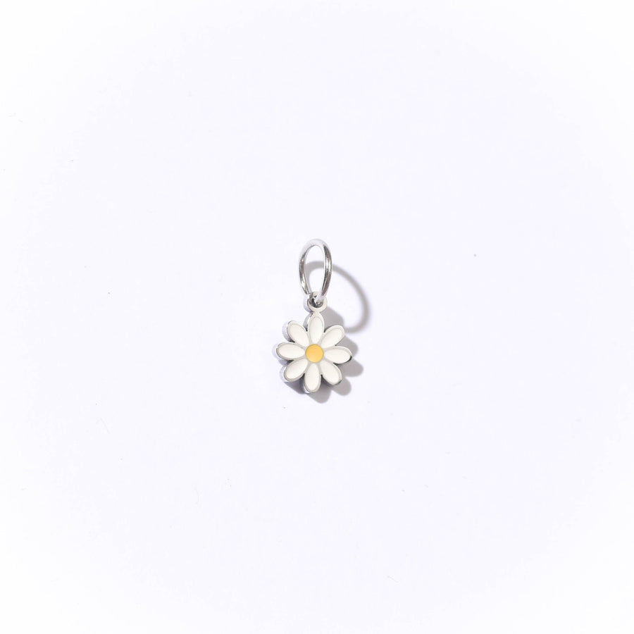 Baby Daisy Charm | Silver