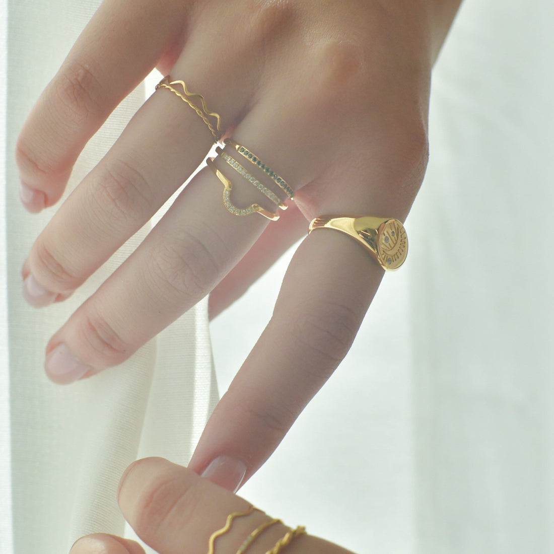 Harper Ring | Crystal