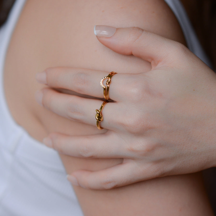 Clover Mini Knot Ring