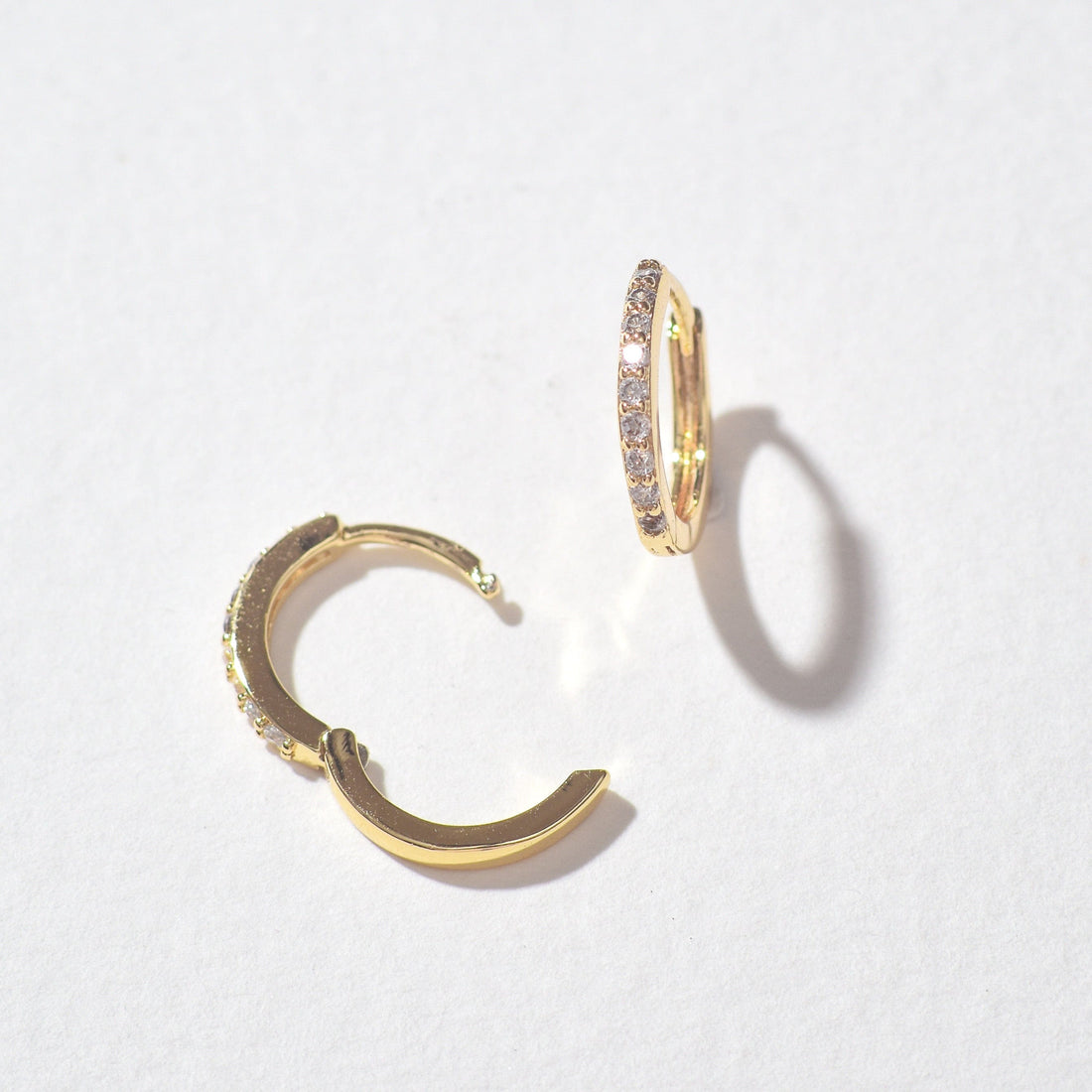 Pavé Midi Hoops | Gold