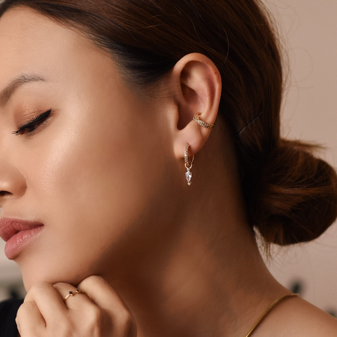 Pavé Midi Hoops | Gold